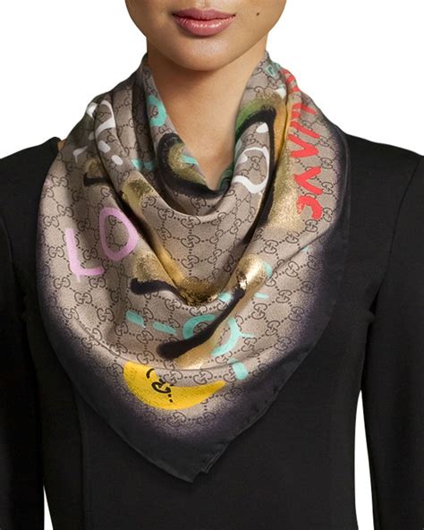 Gucci silk scarf patterns